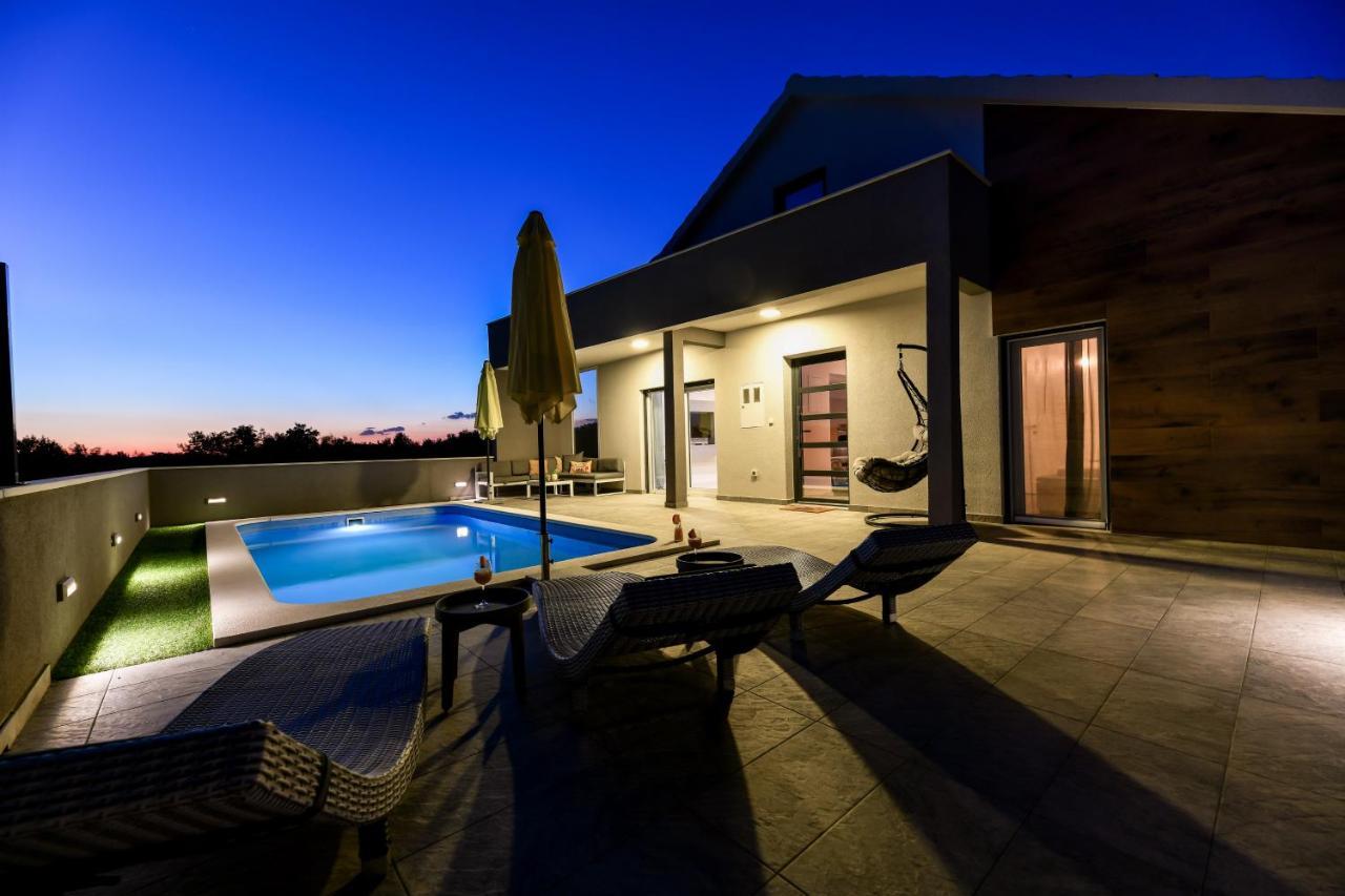 Luxurious Villa Natali Pridraga المظهر الخارجي الصورة